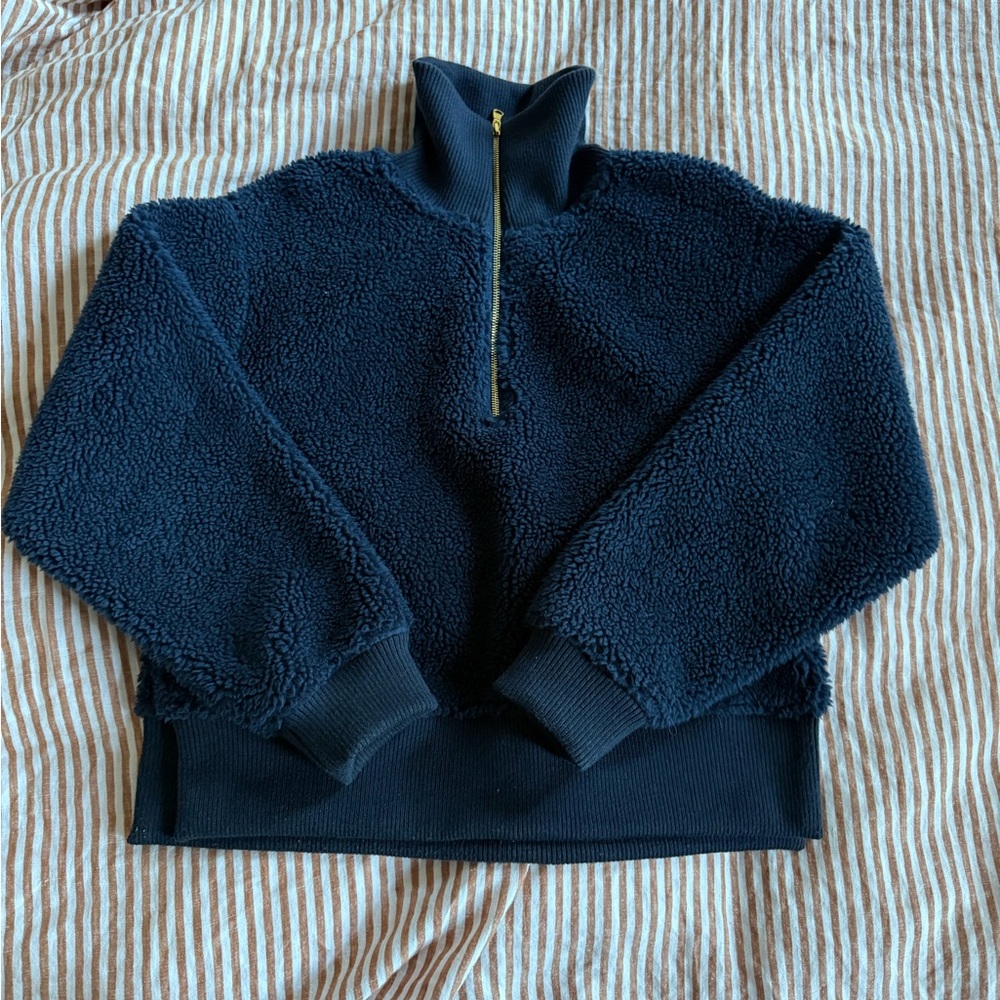 Varley navy Sherpa pullover